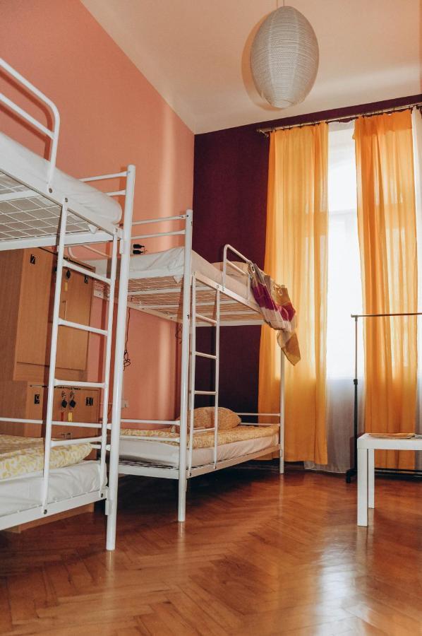 Hostel Motion Krakow Luaran gambar